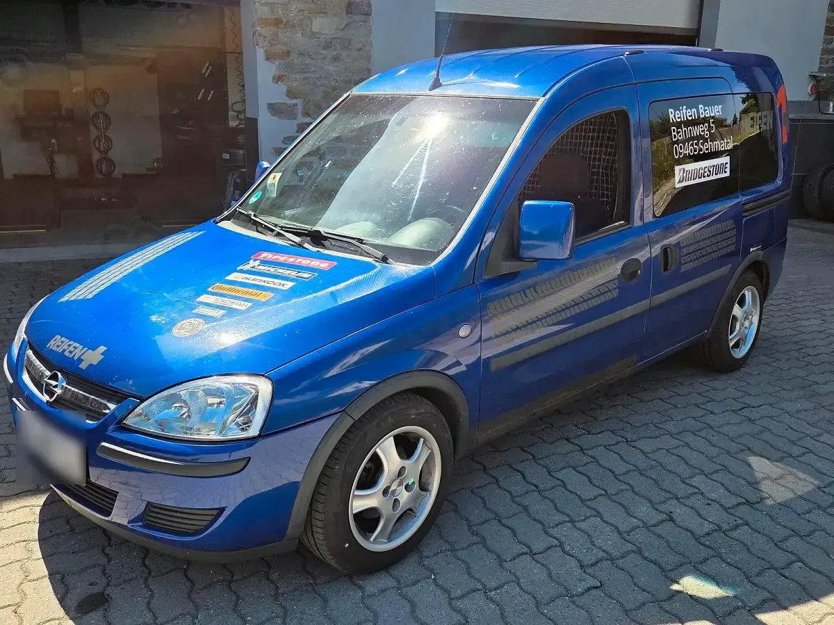 Gebraucht Opel Combo 90 PS (66 kW) 2005 Blau Van / Kleinbus