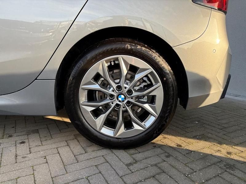 Gebraucht BMW 120 154 PS (113 kW) 2024 Grau Kleinwagen