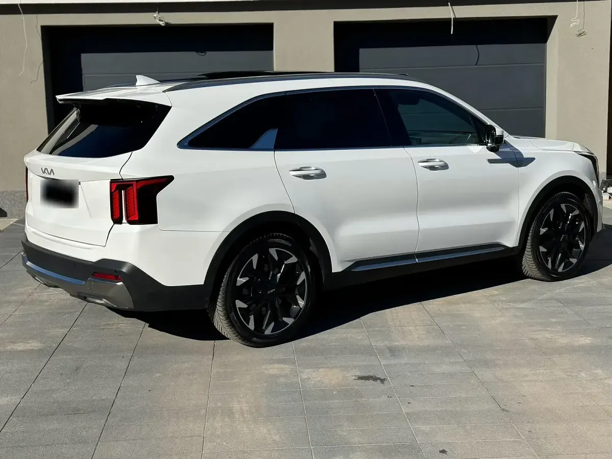 Gebraucht Kia Sorento 193 PS (141 kW) 2024 Weiß SUV