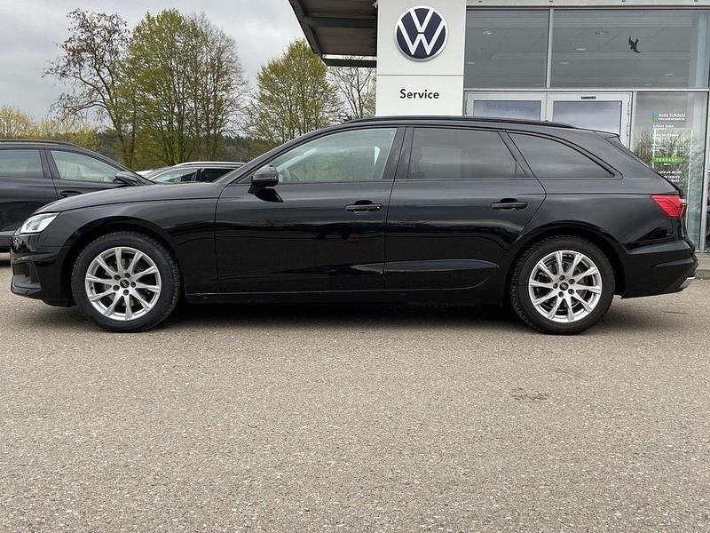 Gebraucht Audi A4 150 PS (110 kW) 2022 Schwarz Kombi