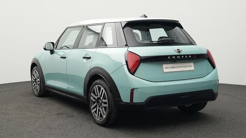 Gebraucht Mini Cooper S Classic 204 PS (150 kW) 2025 Grün Kleinwagen