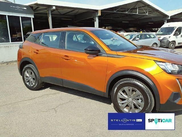Gebraucht Peugeot 2008 Active 101 PS (74 kW) 2023 Orange SUV