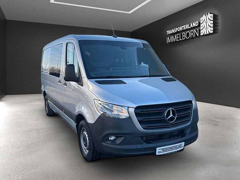 Gebraucht Mercedes Sprinter 170 PS (125 kW) 2022 Silber Van