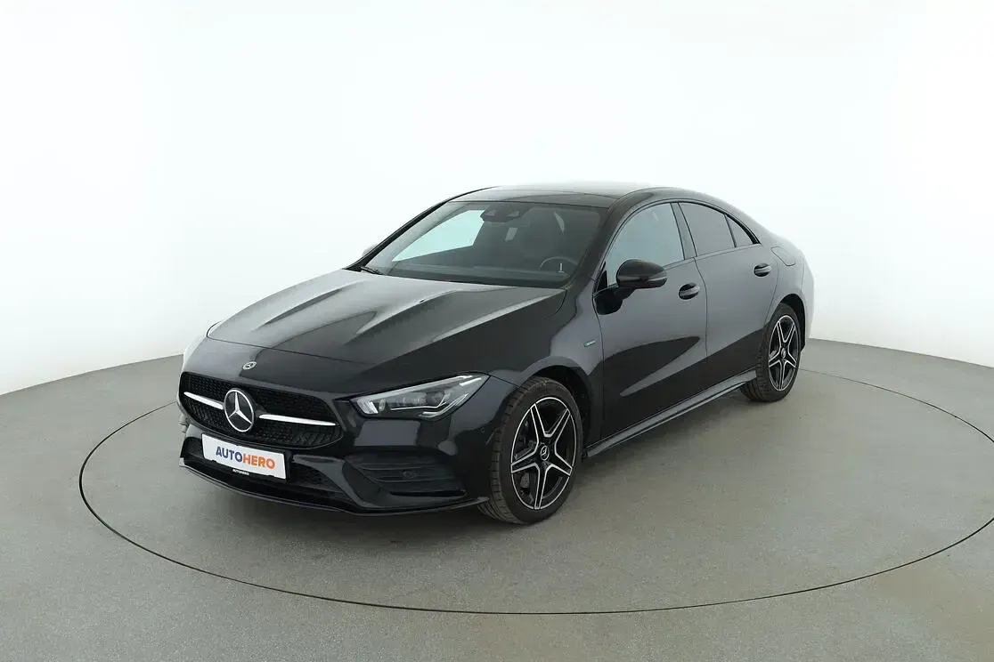 Gebraucht Mercedes CLA250 AMG line 102 PS (75 kW) 2020 Coupé