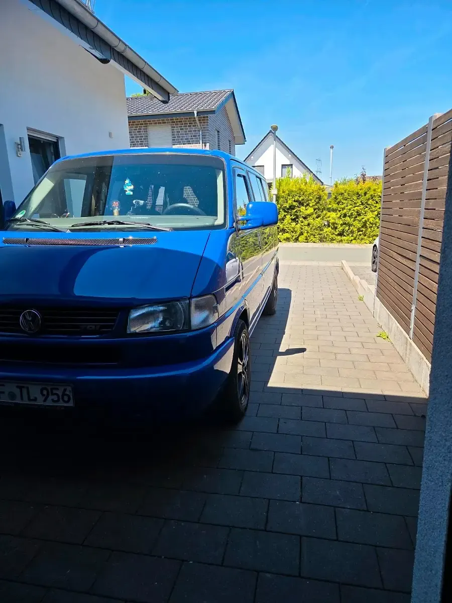 Gebraucht VW Multivan 151 PS (111 kW) 1998 Blau Van / Kleinbus