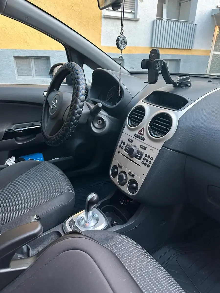 Gebraucht Opel Corsa 81 PS (59 kW) 2008 Blau Kleinwagen