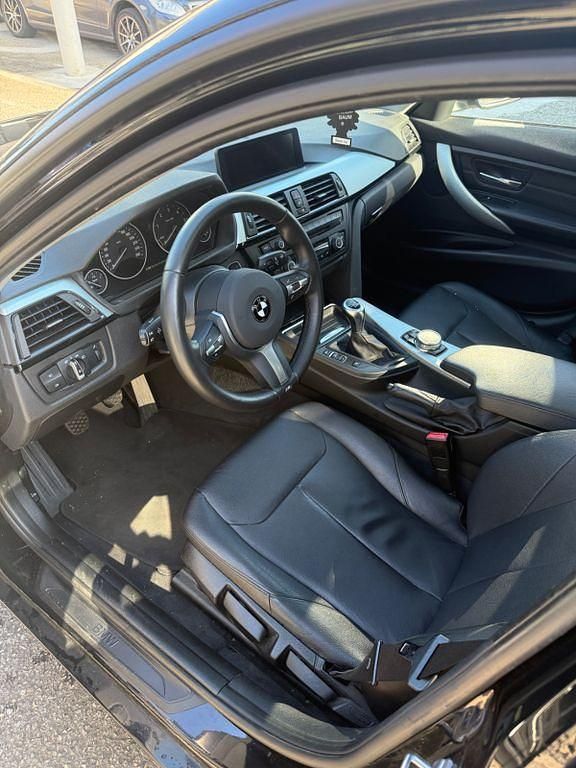 Gebraucht BMW 320 Efficient Dynamics 163 PS (119 kW) 2014 Schwarz Limousine