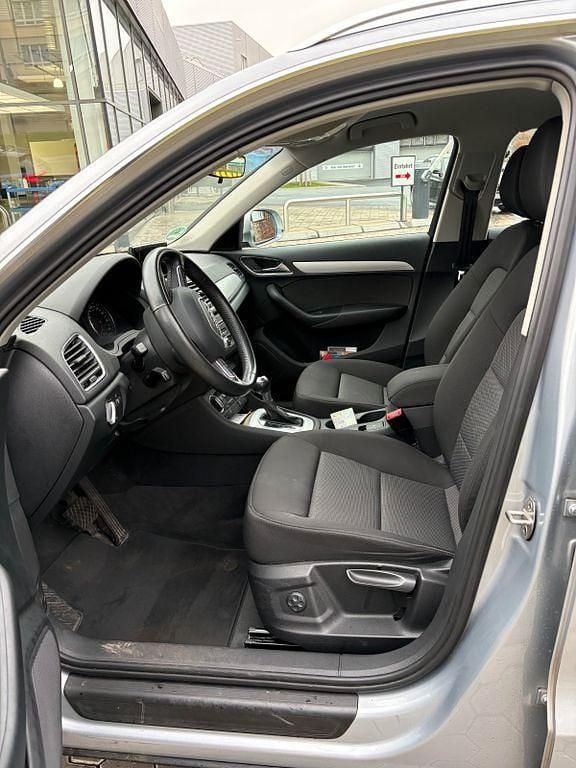 Gebraucht Audi Q3 Design 150 PS (110 kW) 2017 Silber SUV
