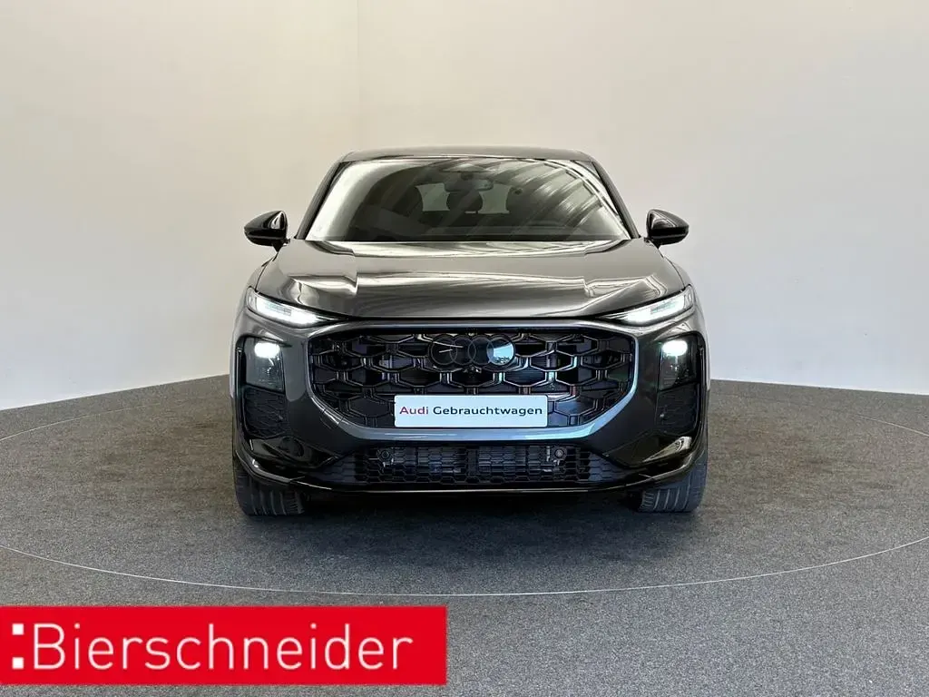 Gebraucht Audi Q3 Sportback Sport 272 PS (200 kW) 2026 Grau SUV