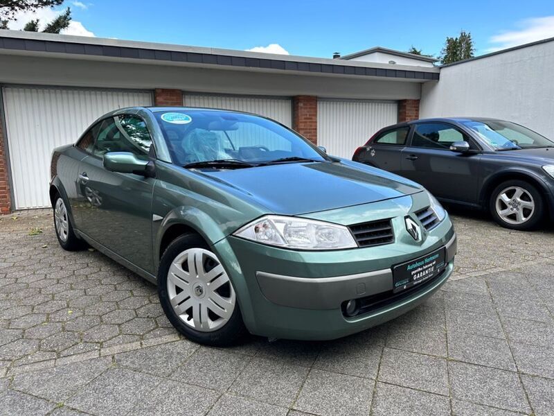 Grün Gebraucht 2005 Renault Mégane Cabriolet Privilege Cabrio | 2.850 € (Fairer Preis) - Bild 1/4
