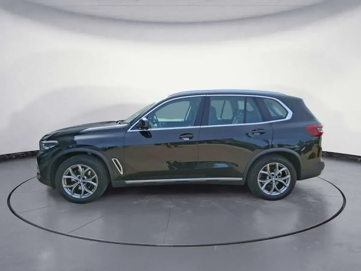 Second-hand BMW X5 265 CP (194 kW) 2019 Negru SUV