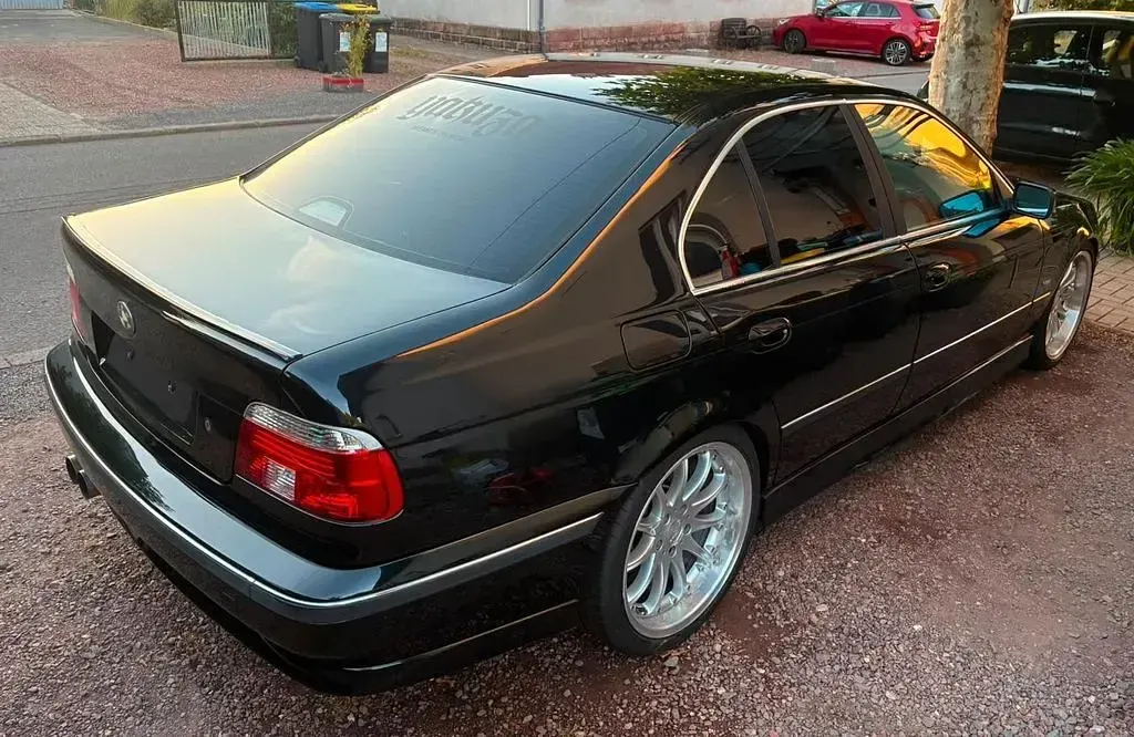 Gebraucht BMW 523 Performance 170 PS (125 kW) 1999 Schwarz Limousine