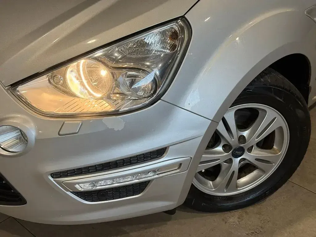 Gebraucht Ford S-MAX S 163 PS (119 kW) 2014 Silber Van / Kleinbus