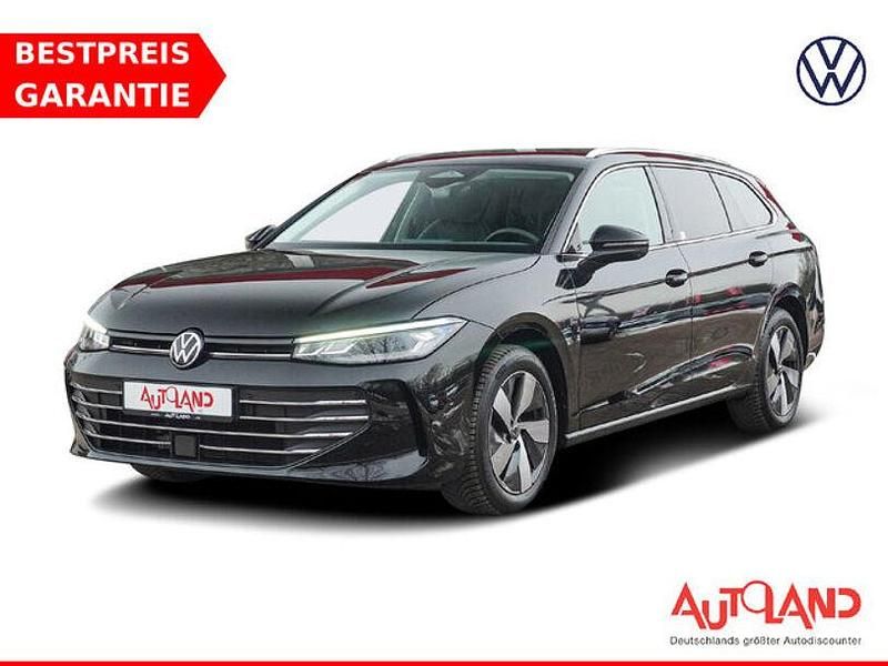 Schwarz Gebraucht 2024 VW Passat Business Kombi | 32.990 € (Fairer Preis) - Bild 1/4