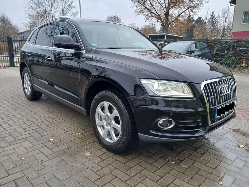 Schwarz Gebraucht 2016 Audi Q5 SUV | 17.900 € (Guter Preis) - Bild 1/4