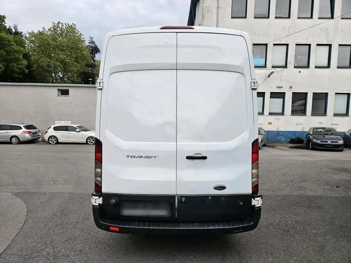 Gebraucht Ford Transit 130 PS (95 kW) 2015 Weiß Van / Kleinbus