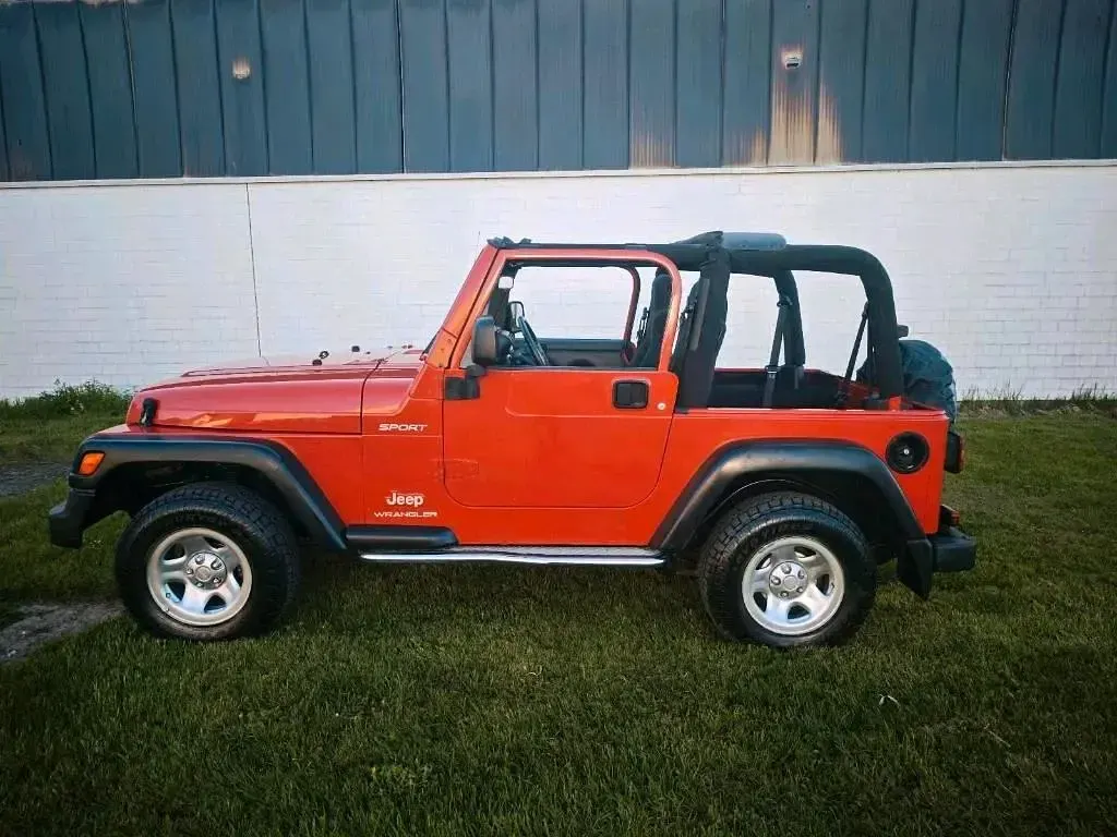 Occasion Jeep Wrangler 142 ch (104 kW) 2006 Orange SUV