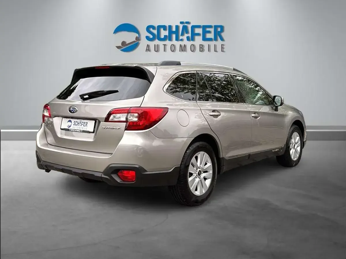 Gebraucht Subaru Outback Comfort 175 PS (128 kW) 2017 Tungsten metallic Kombi