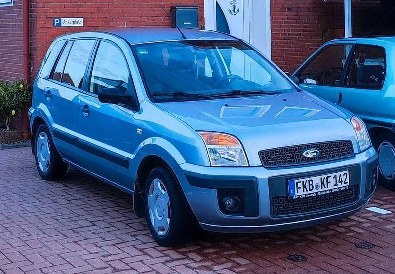 Blau Gebraucht 2007 Ford Fusion Limousine | 2.800 € (Fairer Preis) - Bild 1/2