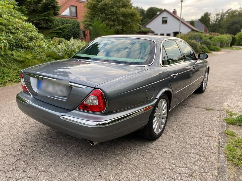 Gebraucht Jaguar XJ 298 PS (219 kW) 2003 Grau Limousine