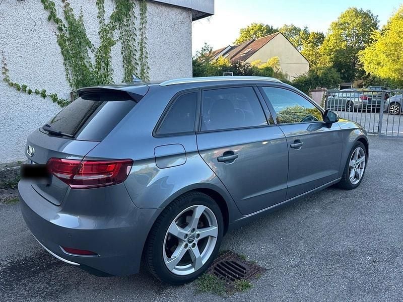 Usata Audi A3 Design 150 CV (110 kW) 2017 Grigio Utilitaria