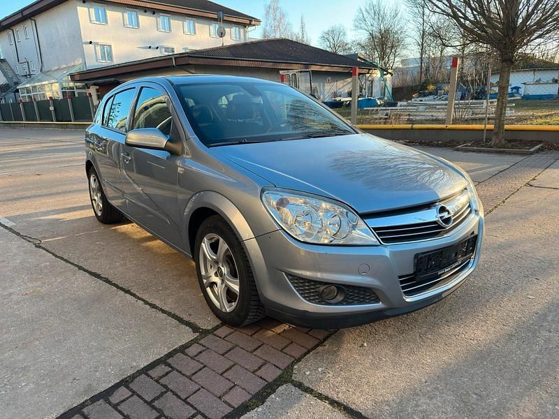 Gebraucht Opel Astra 115 PS (84 kW) 2007 Blau Limousine