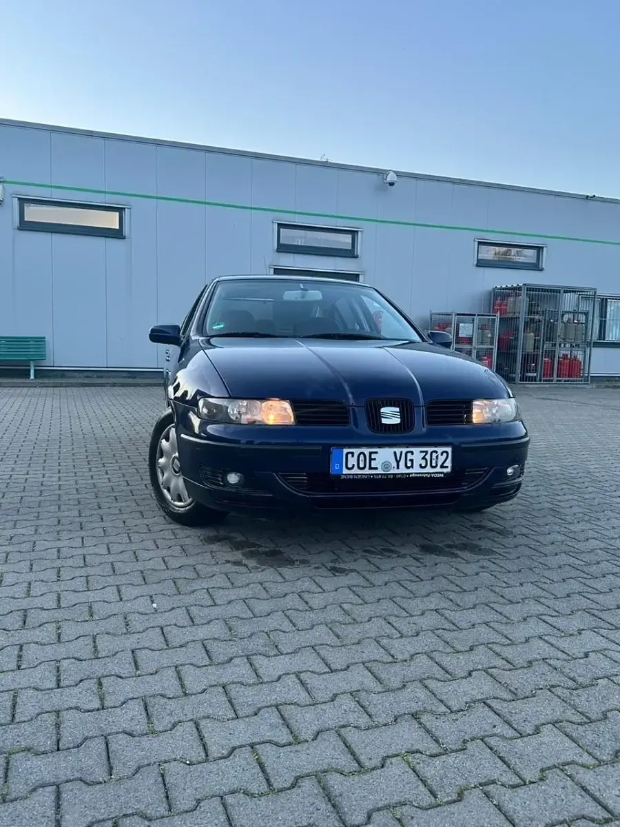 Occasion Seat Toledo 105 ch (77 kW) 2000 Bleue Berline