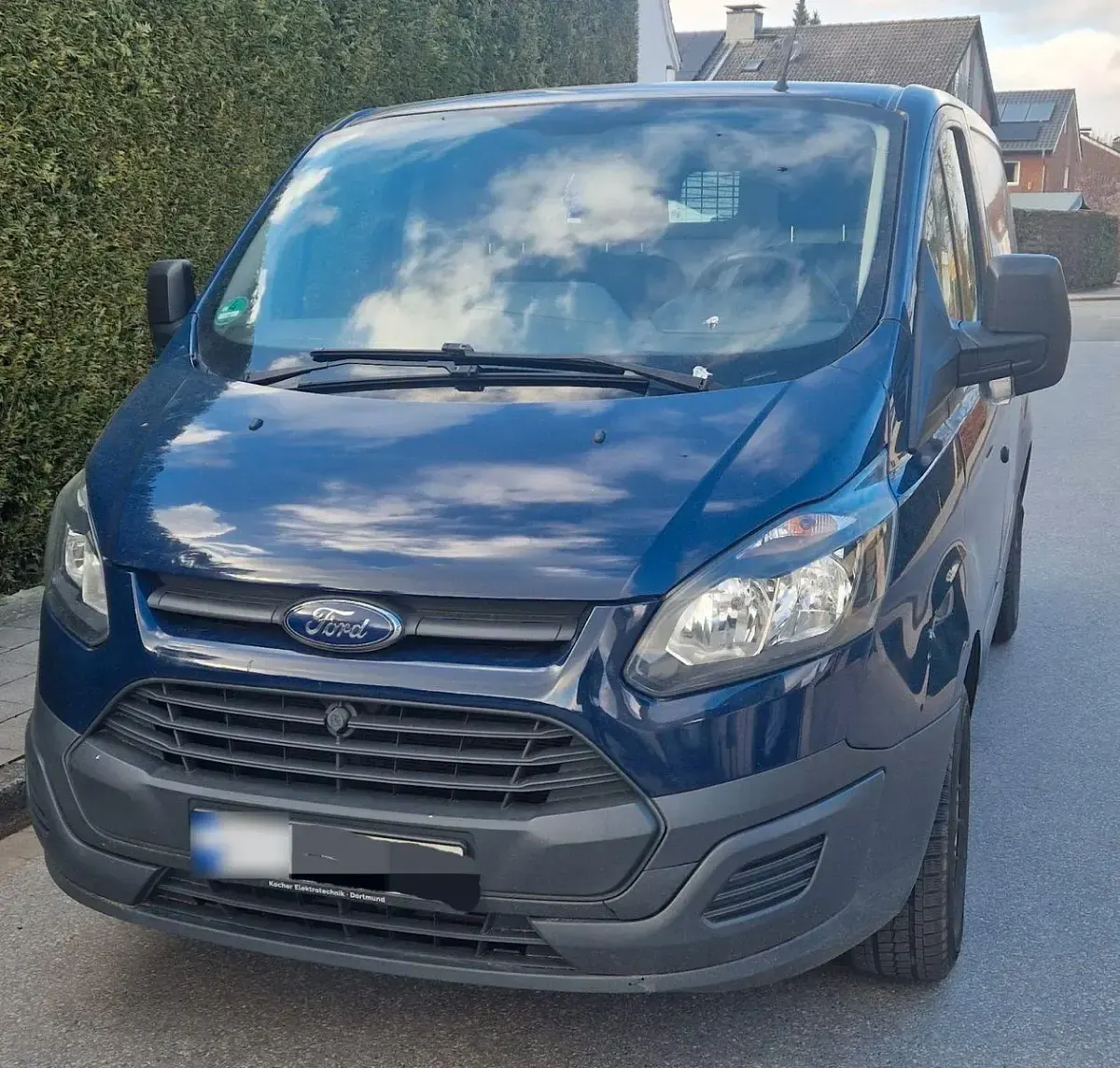 Second-hand Ford Transit Custom 101 CP (74 kW) 2016 Albastru Monovolum