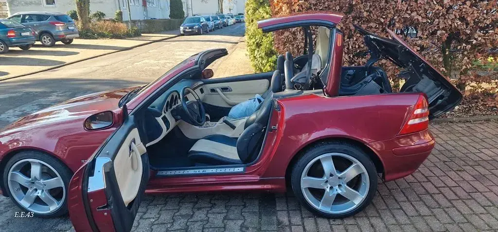 Gebraucht Mercedes SLK200 163 PS (119 kW) 2000 Rot Cabrio