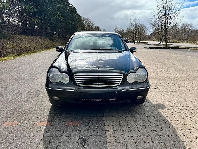 Gebraucht Mercedes C240 Elegance 170 PS (125 kW) 2000 Schwarz Limousine