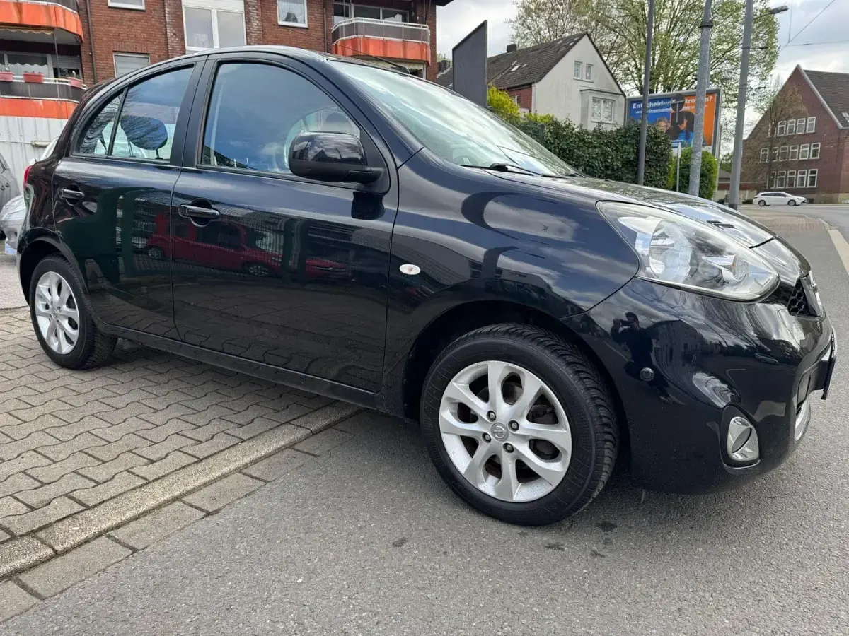 Gebraucht Nissan Micra Acenta 80 PS (58 kW) 2013 Schwarz Kleinwagen