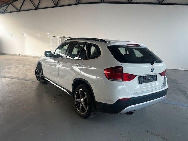Gebraucht BMW X1 xLine 177 PS (130 kW) 2010 Weiß SUV