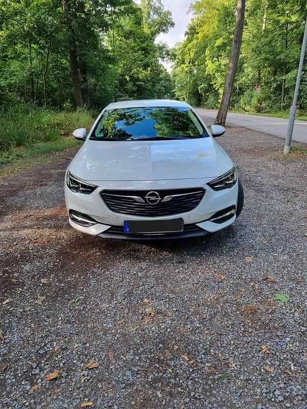 Gebraucht Opel Insignia Innovation 165 PS (121 kW) 2017 Weiß Limousine