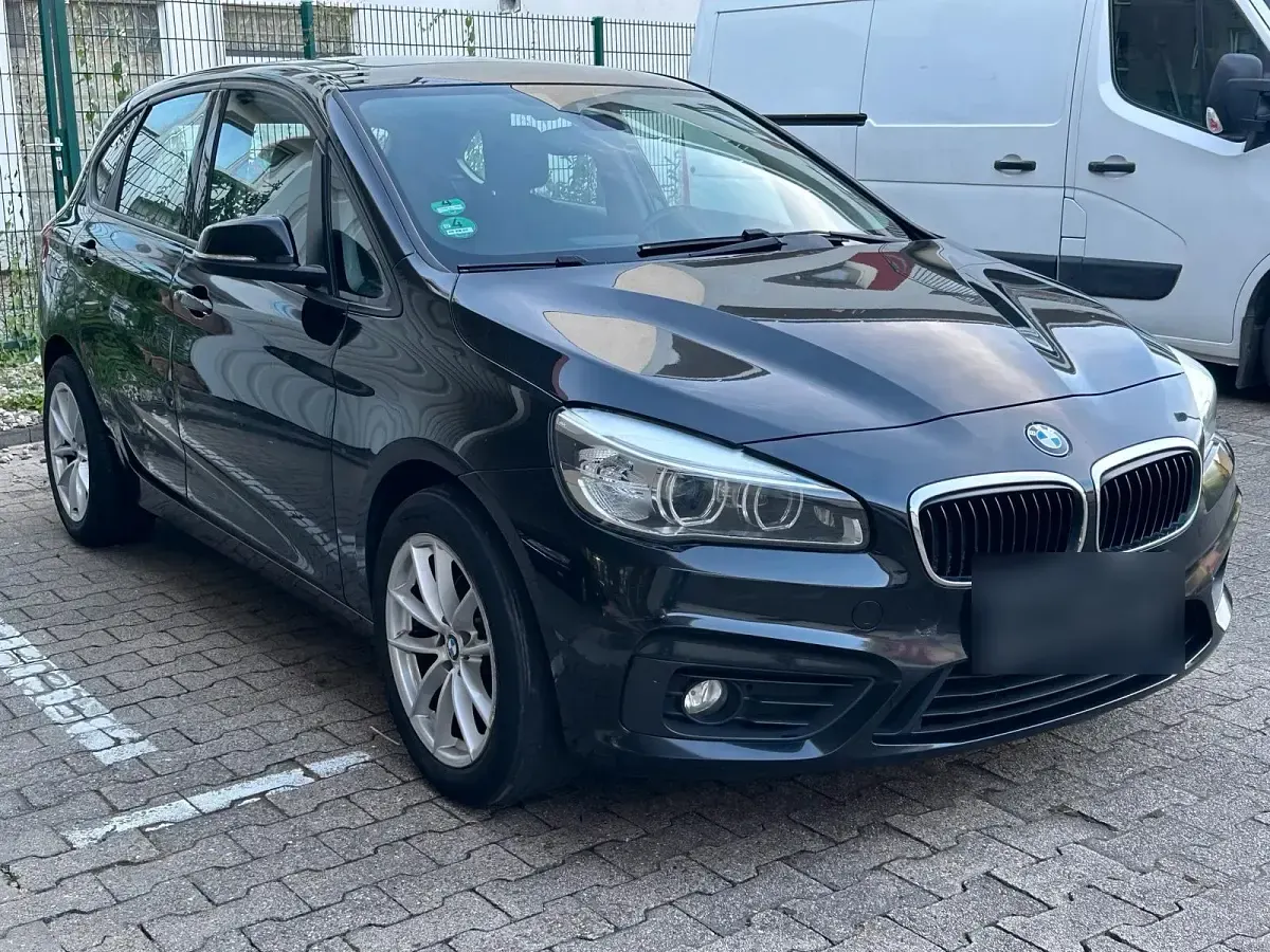 Gebraucht BMW 218 150 PS (110 kW) 2015 Schwarz Kombi