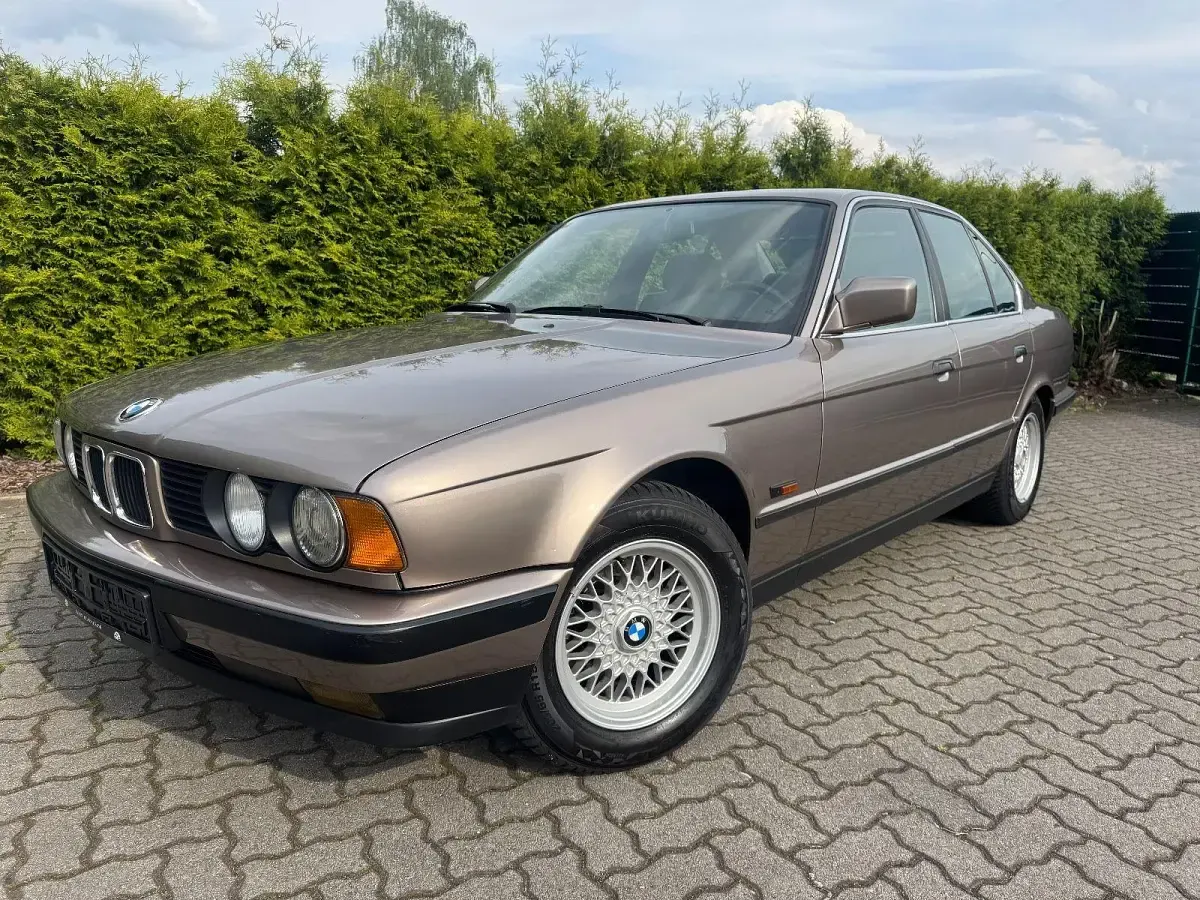 Gebraucht BMW 525 170 PS (125 kW) 1988 Braun Limousine