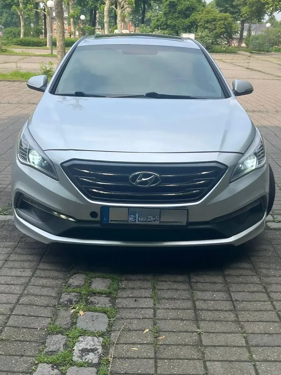 Gebraucht Hyundai Sonata Edition 193 PS (141 kW) 2016 Silber Limousine