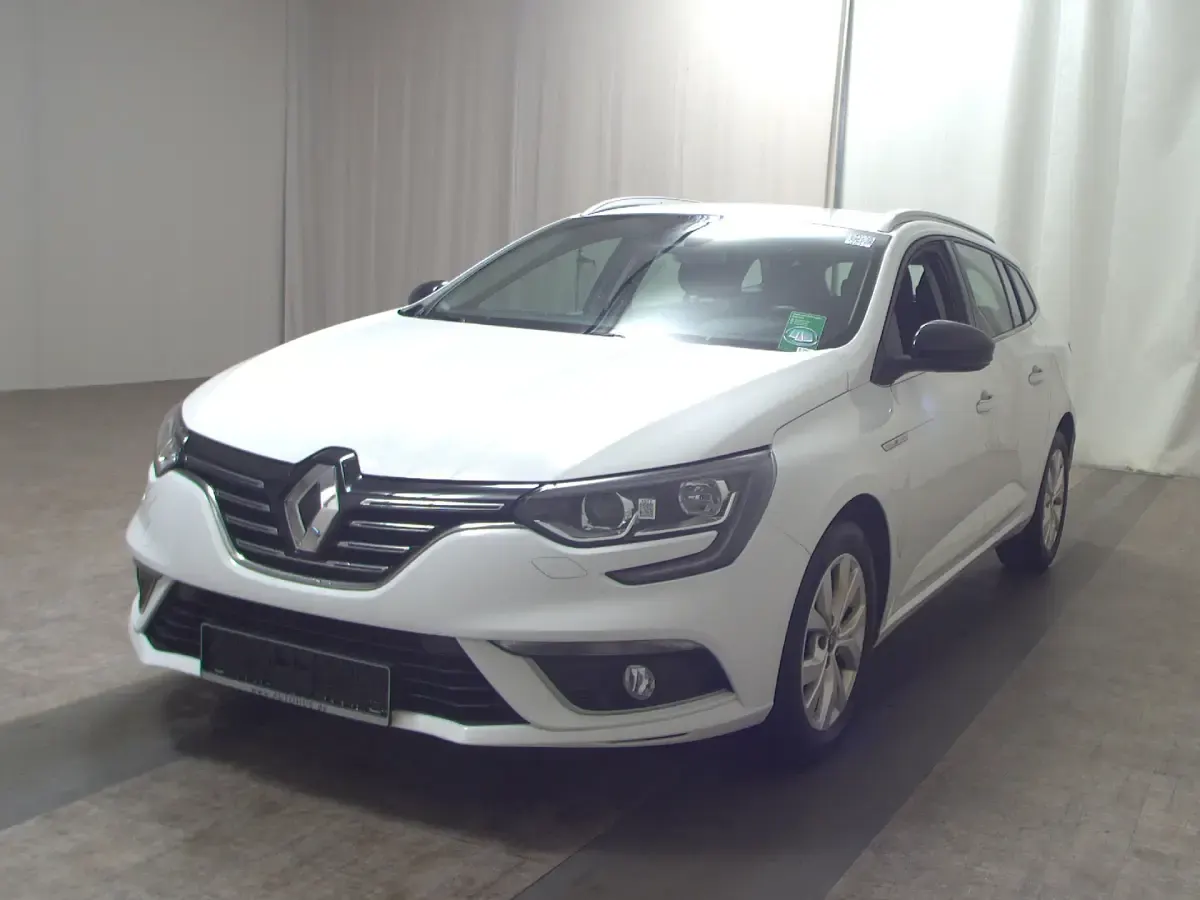 Gebraucht Renault Mégane IV LIMITED 140 PS (102 kW) 2020 Weiß Limousine