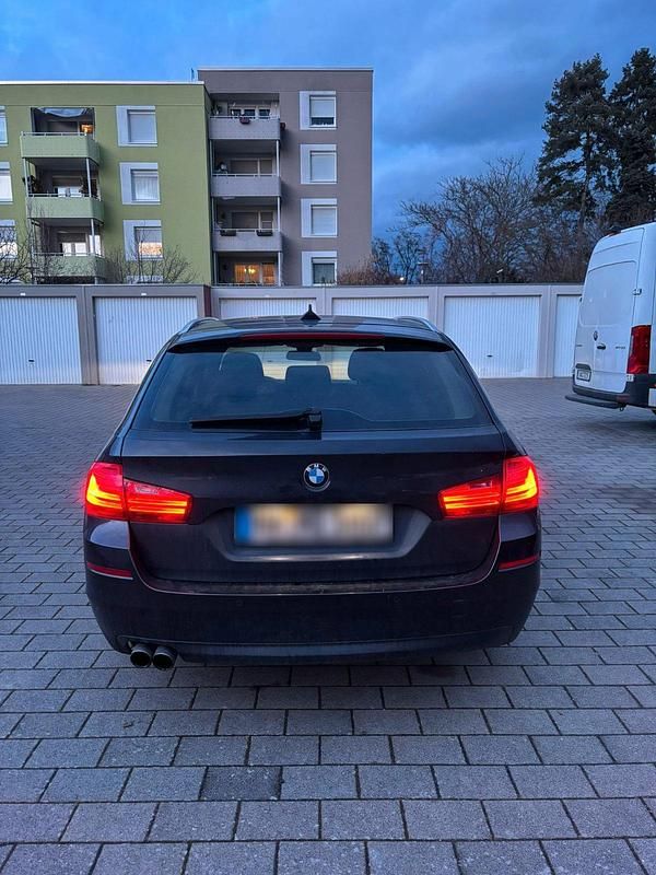 Gebraucht BMW 525 218 PS (160 kW) 2015 Schwarz Kombi