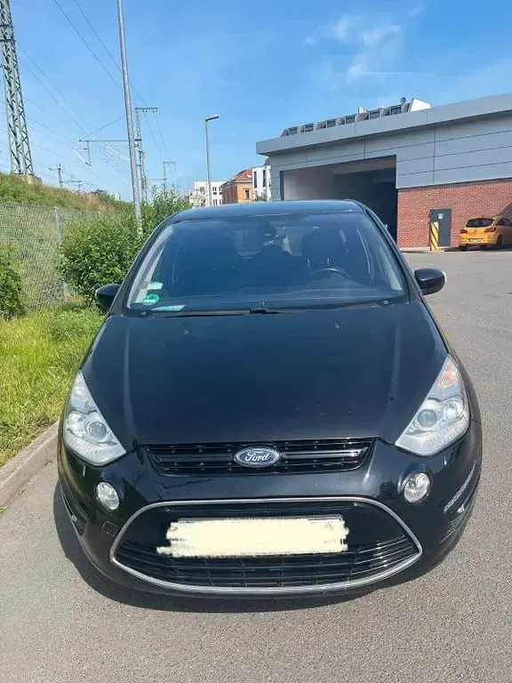 Gebraucht Ford S-MAX S 160 PS (117 kW) 2011 Schwarz Van / Kleinbus