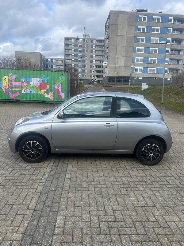 Gebraucht Nissan Micra 65 PS (47 kW) 2008 Silber Kleinwagen