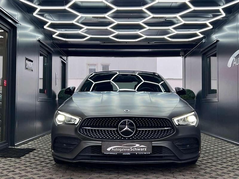 Gebraucht Mercedes CLA180 AMG 116 PS (85 kW) 2021 Designo mountaingrau magno mat Limousine