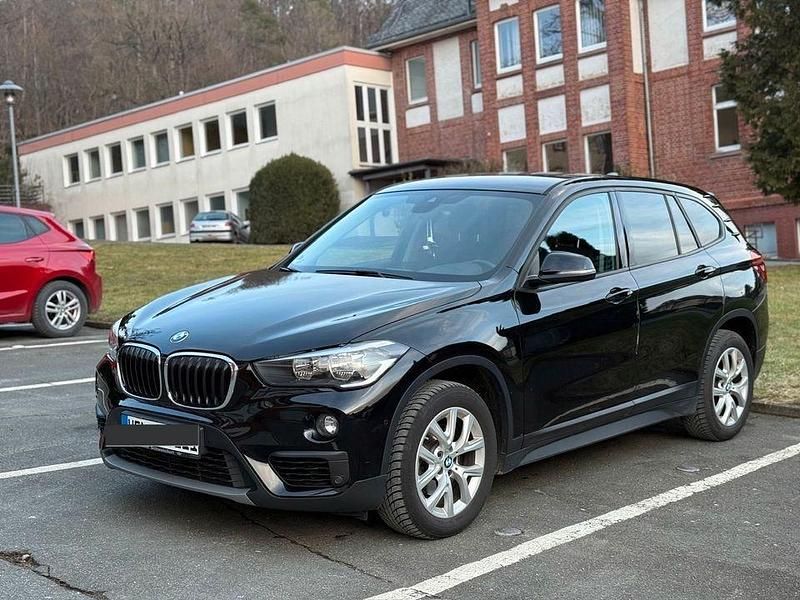 Gebraucht BMW X1 140 PS (102 kW) 2018 Schwarz SUV