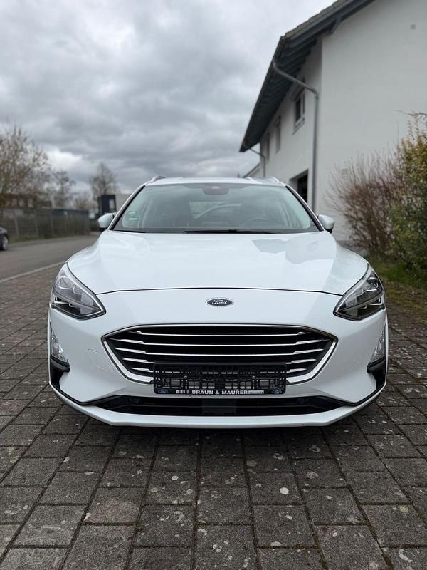 Gebraucht Ford Focus Titanium 150 PS (110 kW) 2019 Weiß Kombi