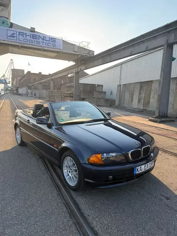 Gebraucht BMW 318 Cabriolet Sport Line 143 PS (105 kW) 2003 Blau Cabrio