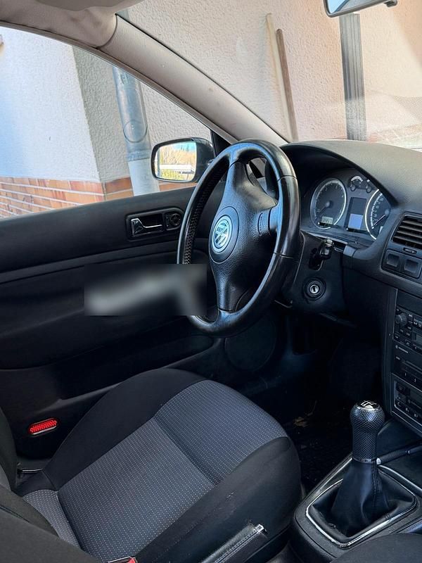 Gebraucht VW Golf IV 100 PS (73 kW) 2006 Schwarz Kombi