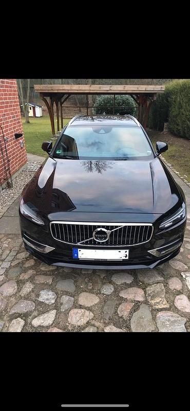 Gebraucht Volvo V90 Inscription 235 PS (172 kW) 2016 Schwarz Kombi