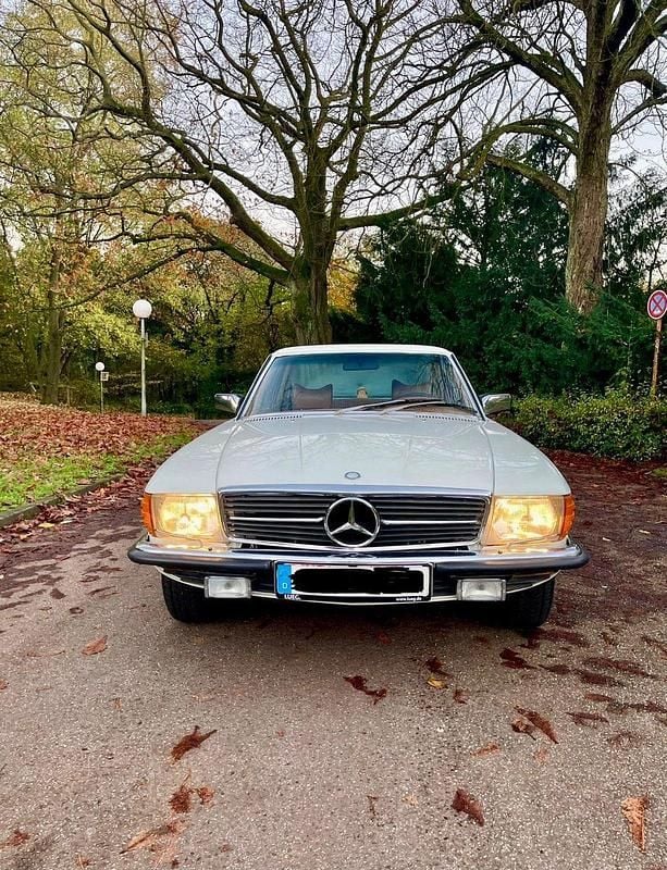 Gebraucht Mercedes 350 194 PS (142 kW) 1976 Weiß Coupé