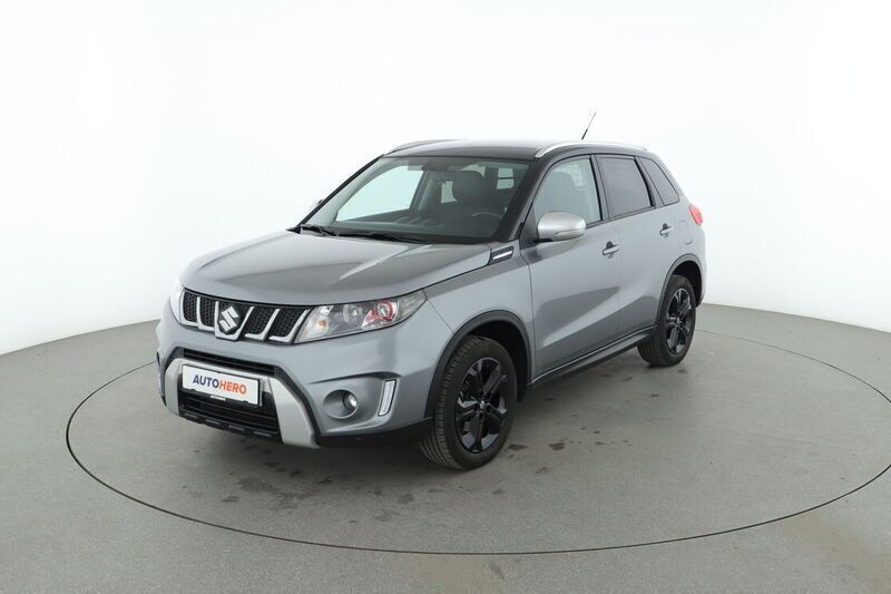Grau Gebraucht 2018 Suzuki Vitara SUV | 16.560 € (Fairer Preis) - Bild 1/4