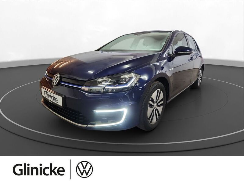 Atlantik blue metallic Gebraucht 2020 VW e-Golf Kleinwagen | 15.980 € (Fairer Preis) - Bild 1/4