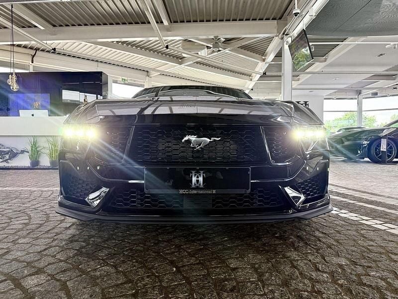 Schwarz Gebraucht 2024 Ford Mustang GT Fastback Coupé | 59.989 € (Fairer Preis) - Bild 1/4